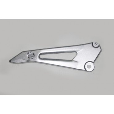 Arora Ar 06 Yebere Sağ Arka Basamak Demi̇ri̇