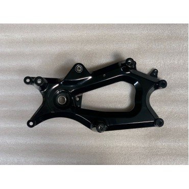 Arora Safari Pro  Eksoz Bağlanti Braketi̇